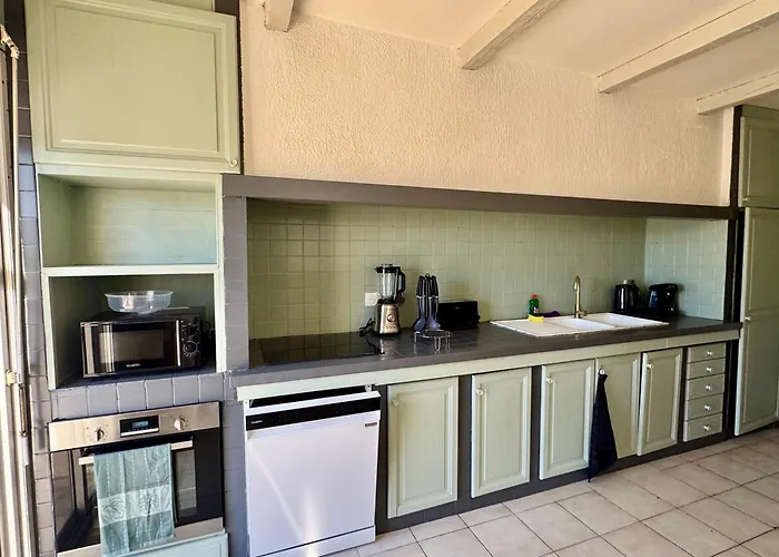 La Villa Romana - Spacieux, Confortable Et Centrale